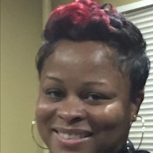 Meet your Posher, Trina